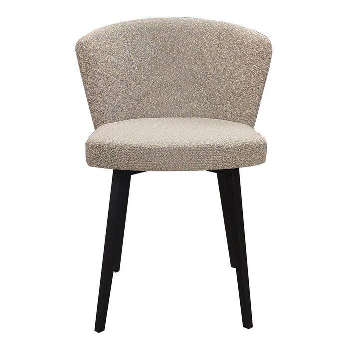 Chaise Benson